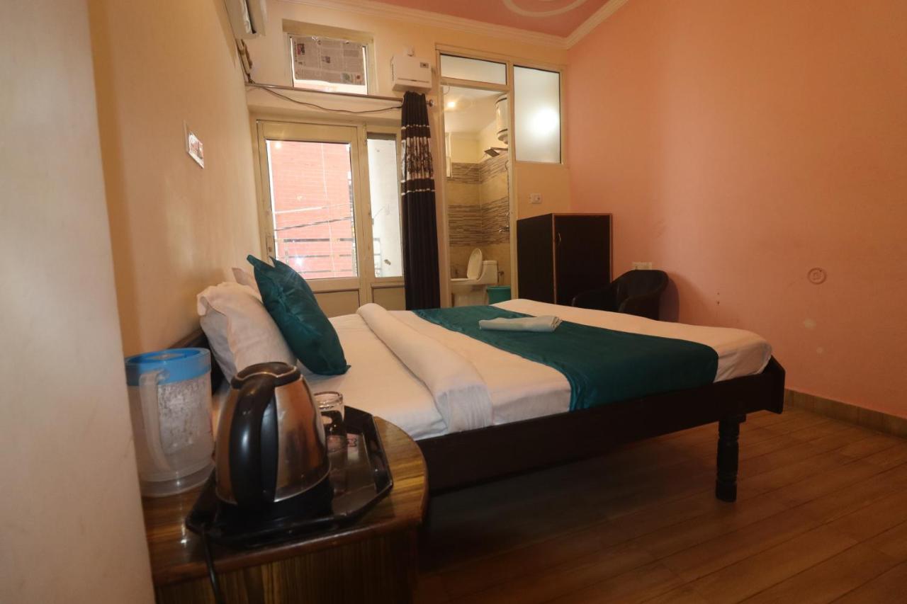 Triple One Hotel Tapovan Rishikesh,Near Laxman Jhula エクステリア 写真