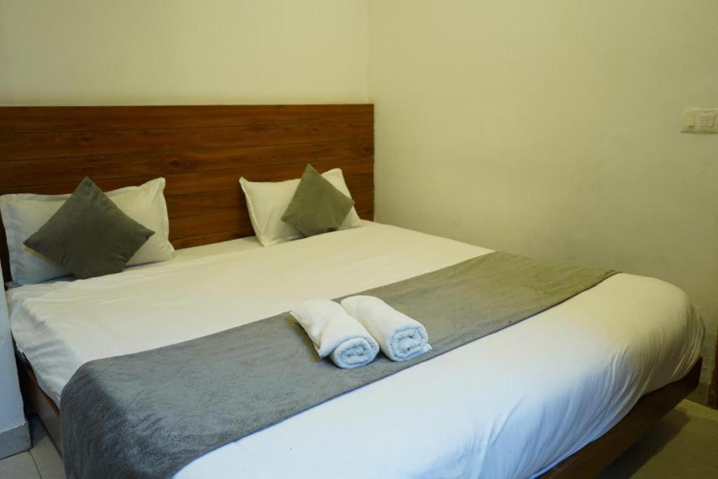 Triple One Hotel Tapovan Rishikesh,Near Laxman Jhula エクステリア 写真